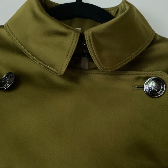 Burberry London Trench rouched mid length. BNWT Caper Green feminine sexy rare - Picture 5 of 6